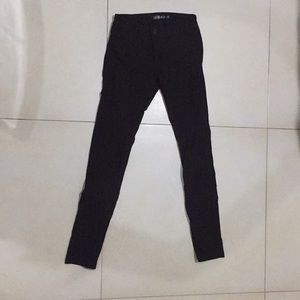 X Fashion Black jeggings